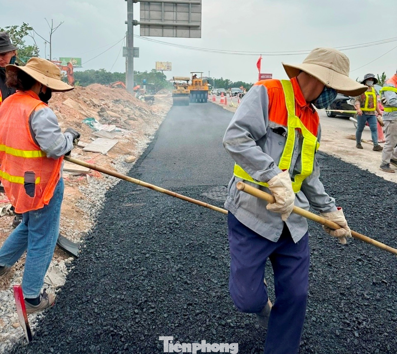 Mở thêm 2–3 làn xe tại nút giao Võ Nguyên Giáp, kỳ vọng “giải tỏa” ùn tắc Tết - Ảnh 7