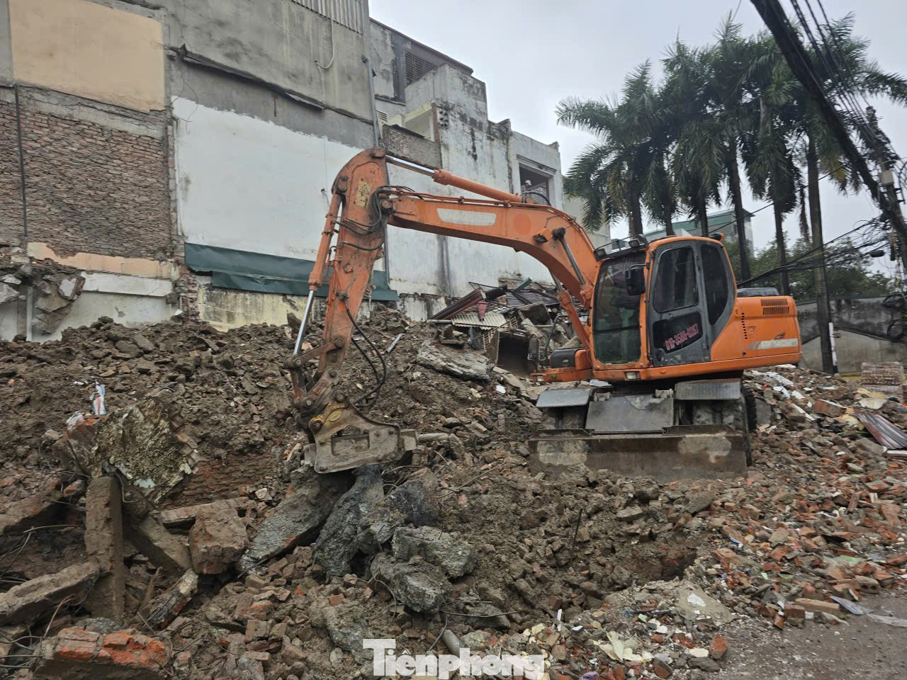 Hà Nội: Người dân tự nguyện tháo dỡ công trình thực hiện GPMB dự án đường Vành đai 2,5 - Ảnh 10