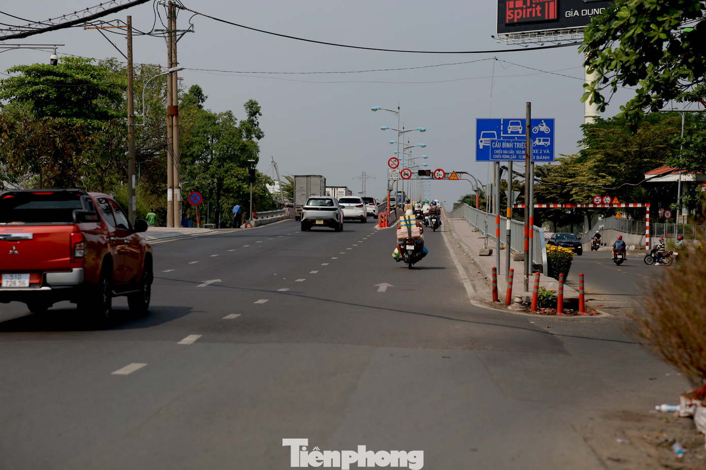 Cửa ngõ phía Đông TPHCM thông thoáng bất ngờ chiều 26 Tết - Ảnh 7