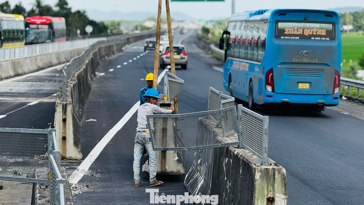 Dừng thông xe trên cao tốc Quảng Ngãi - Hoài Nhơn - Ảnh 2