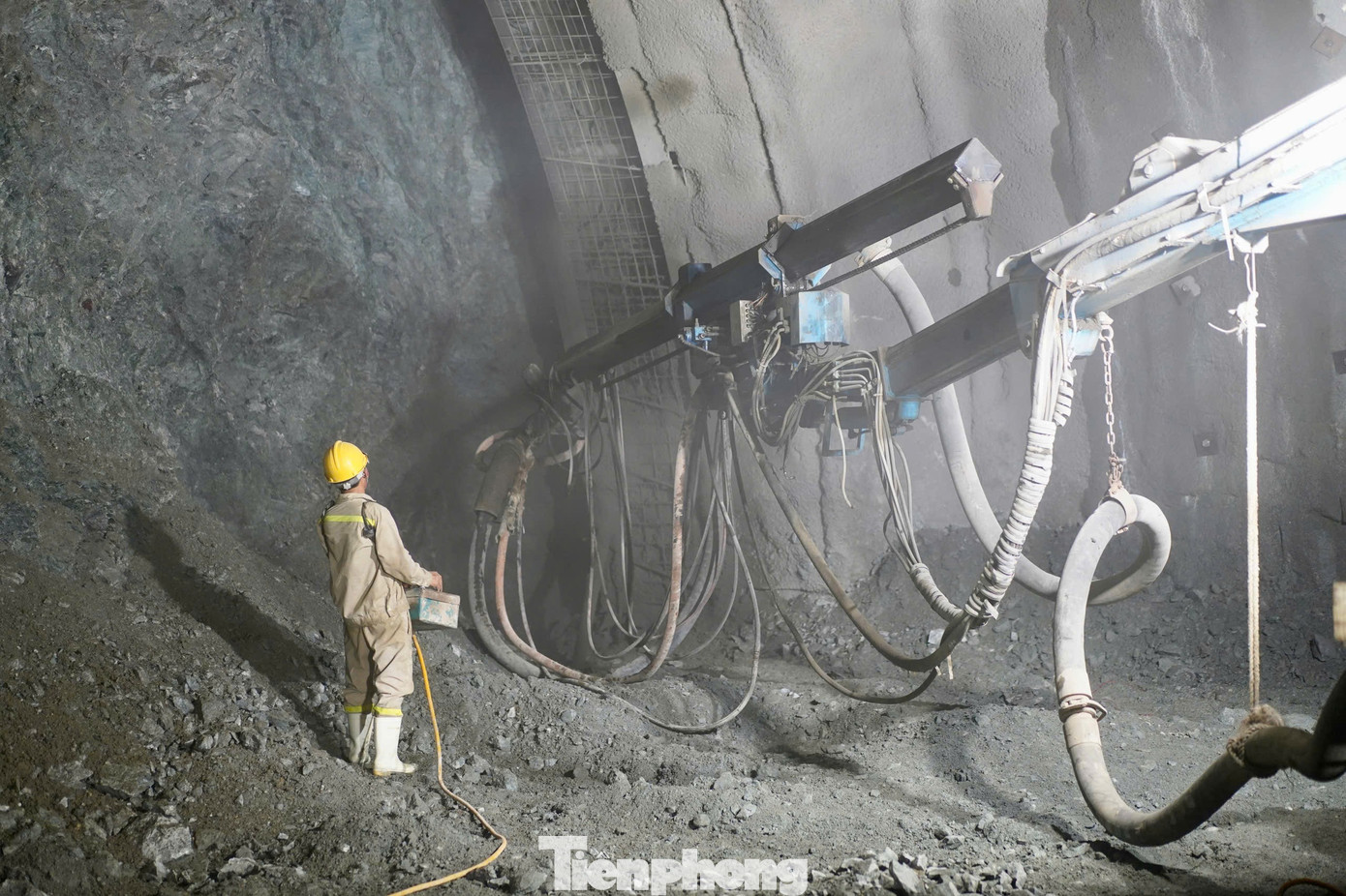 Toàn cảnh công trường mở rộng cao tốc Nội Bài – Lào Cai sau kỳ nghỉ Tết - Ảnh 6