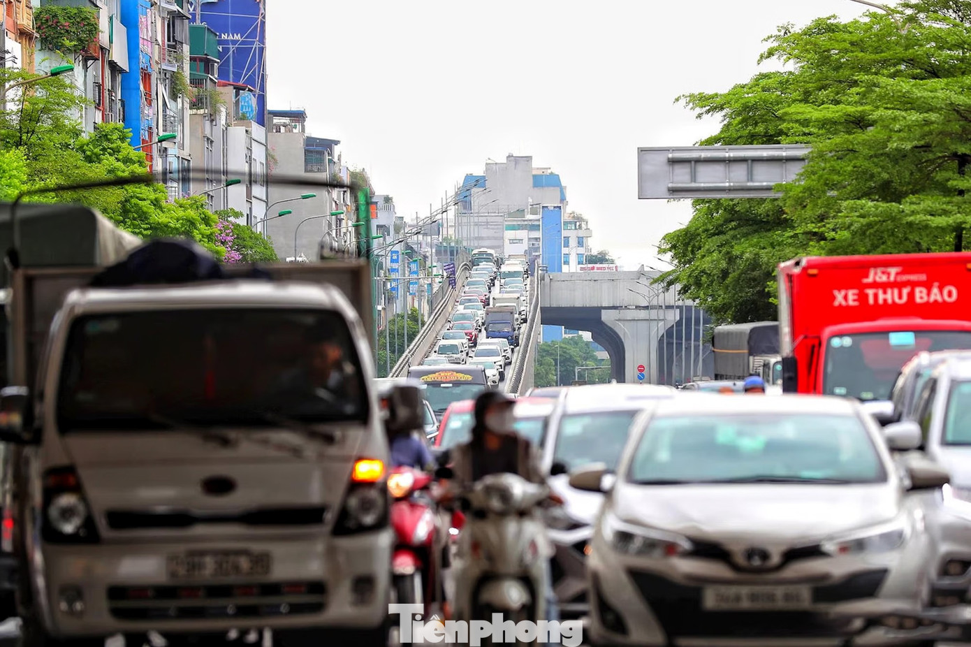 Hiện trạng Vành đai 2 đoạn Ngã Tư Sở – Cầu Giấy trước đề xuất mở rộng - Ảnh 4