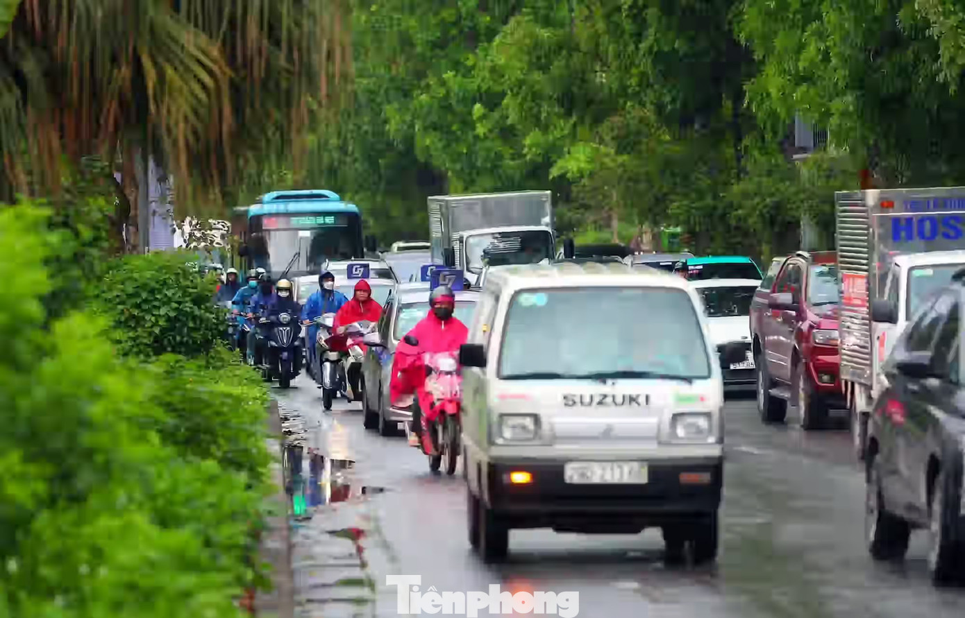 Hiện trạng Vành đai 2 đoạn Ngã Tư Sở – Cầu Giấy trước đề xuất mở rộng - Ảnh 13