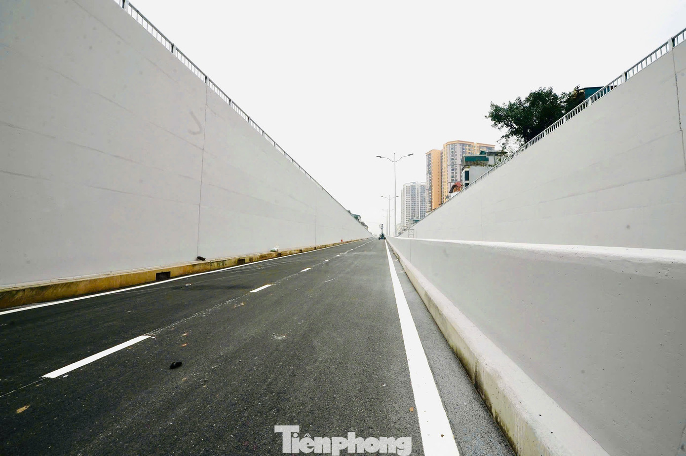 Cận cảnh hầm chui 778 tỷ 'giải cứu' điểm đen ùn tắc Giải Phóng - Ảnh 8