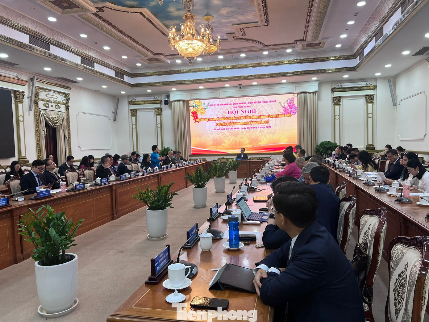 TPHCM đang ở 'điểm rơi vàng' - Ảnh 2