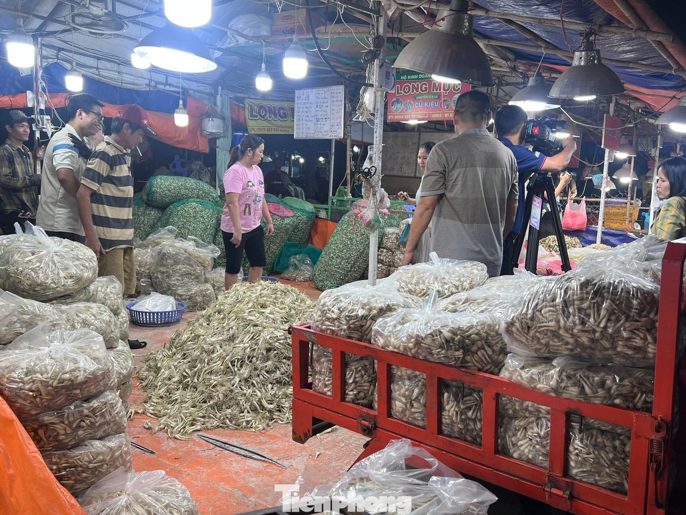 Kiệu Tết được mùa, rớt giá sâu - Ảnh 7