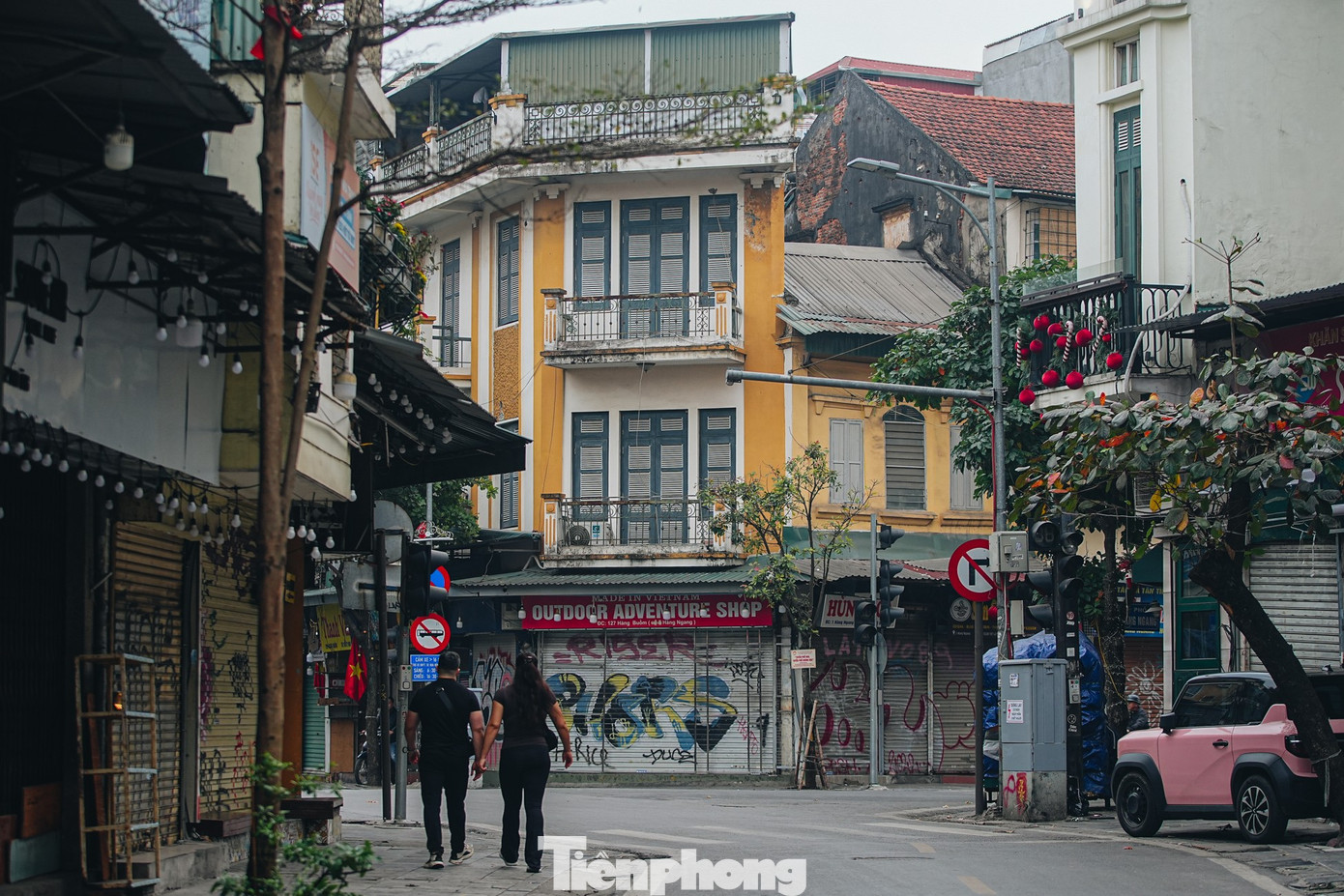 Vẻ đẹp hiếm có của Hà Nội trong buổi sáng đầu năm - Ảnh 21