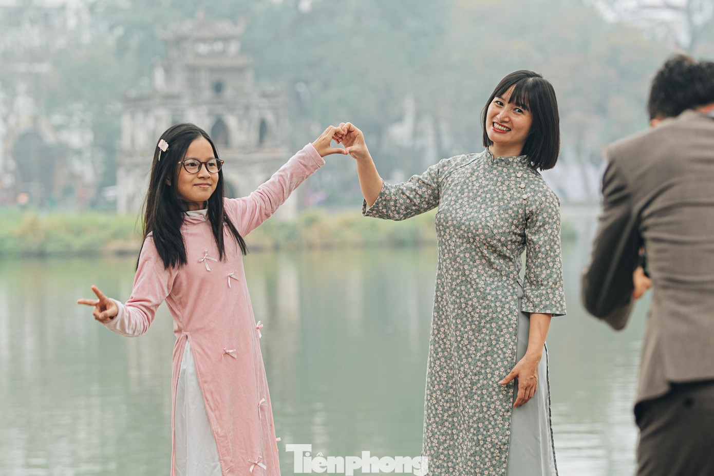 Vẻ đẹp hiếm có của Hà Nội trong buổi sáng đầu năm - Ảnh 31