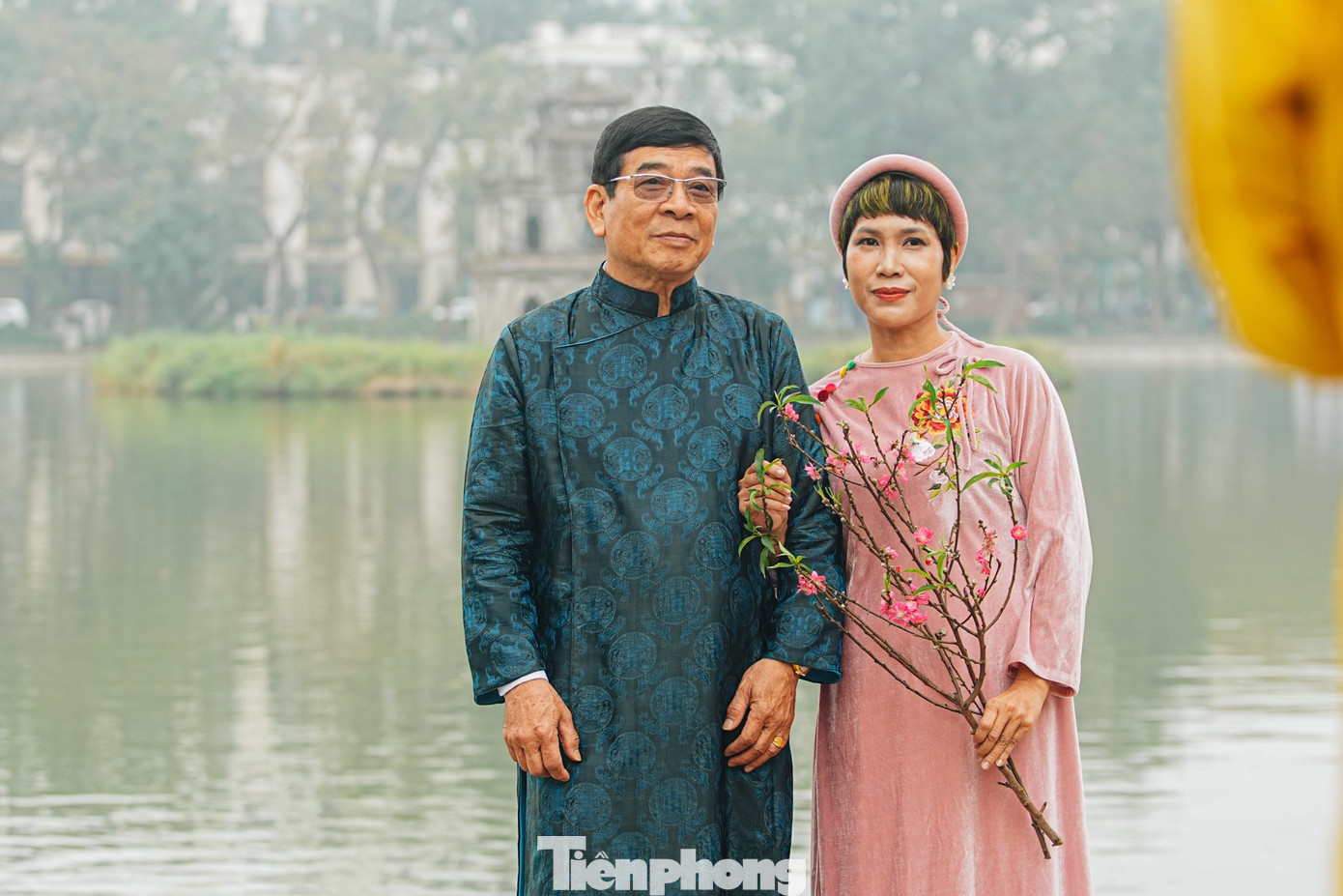 Vẻ đẹp hiếm có của Hà Nội trong buổi sáng đầu năm - Ảnh 32