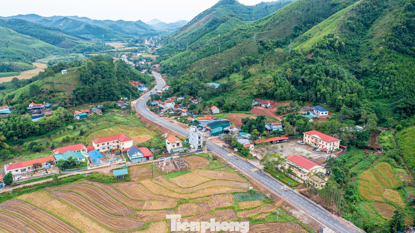 Diện mạo quốc lộ 2.300 tỷ qua Lạng Sơn vừa 'lên đời' - Ảnh 10