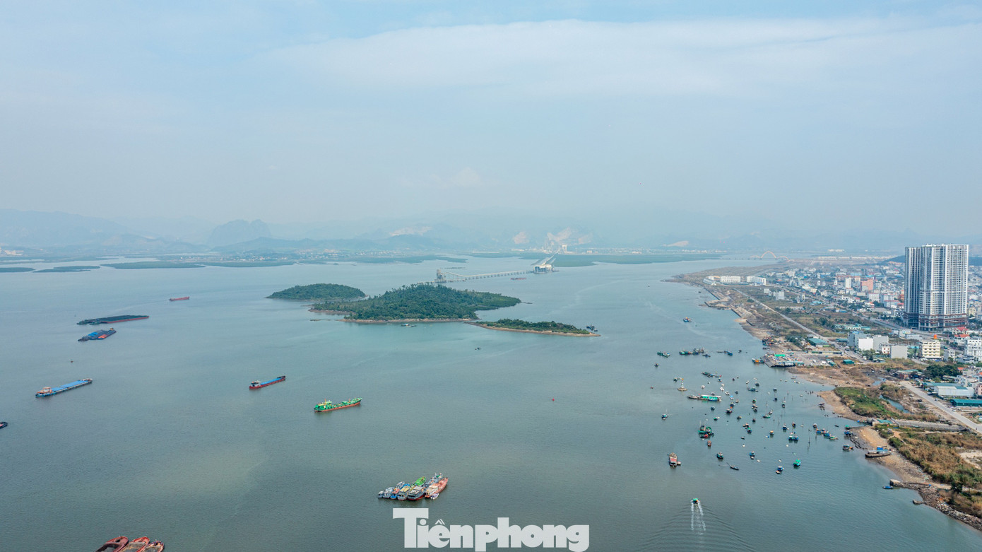 Cận cảnh cảng Cái Lân - Quảng Ninh dự kiến hoán cải công năng - Ảnh 13