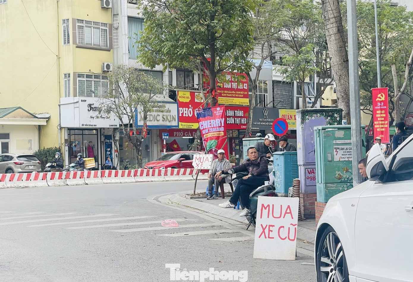 Chợ xe máy Hà Nội ảm đạm chưa từng có, tiểu thương tính bỏ nghề - Ảnh 2