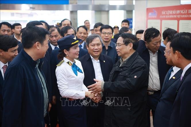 Thủ tướng: Quy hoạch phát triển ngành đường sắt với tầm nhìn trên 100 năm - Ảnh 5