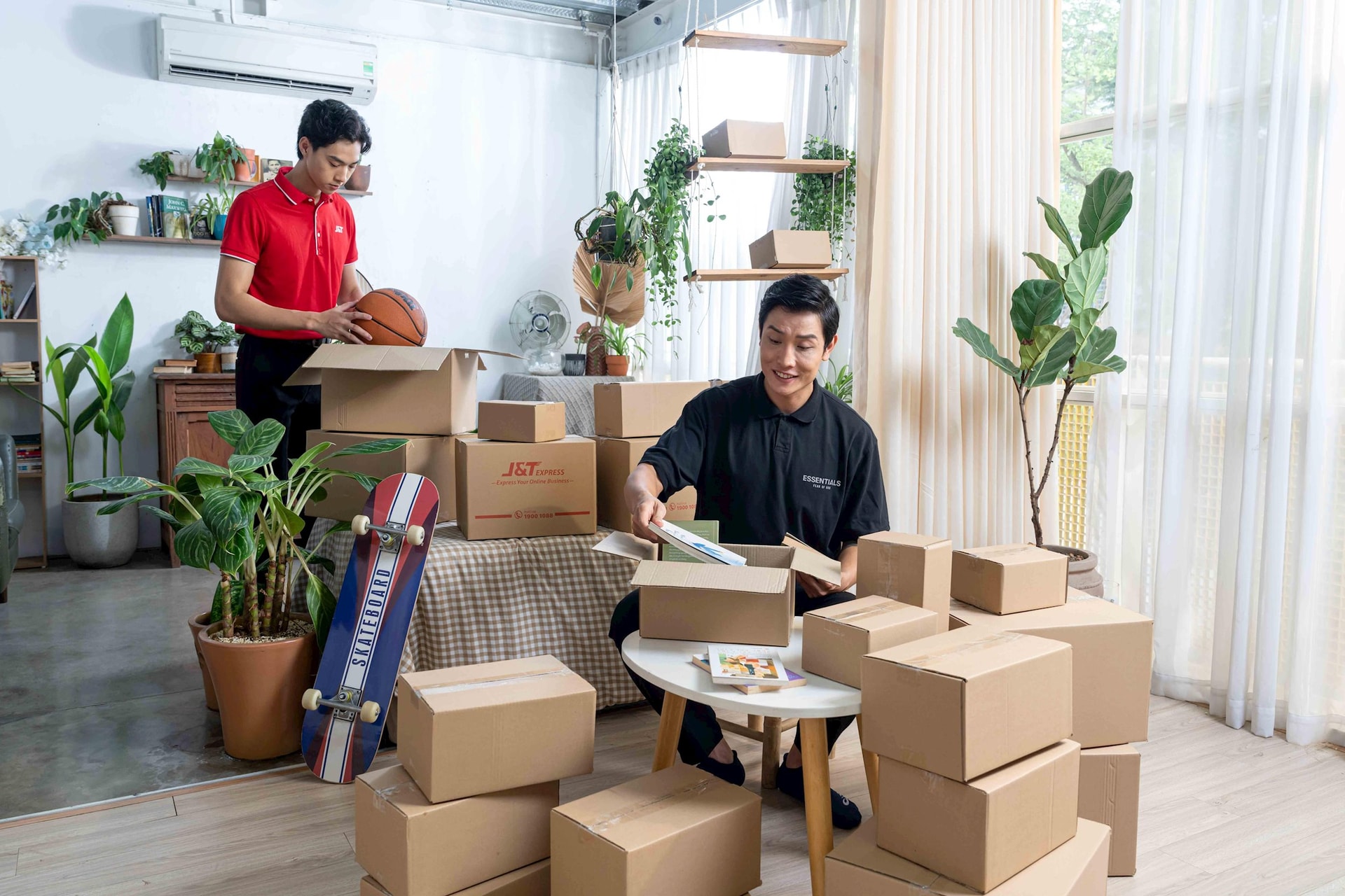 Tết nhẹ tênh nhờ thói quen gửi hàng từ sớm - Ảnh 2