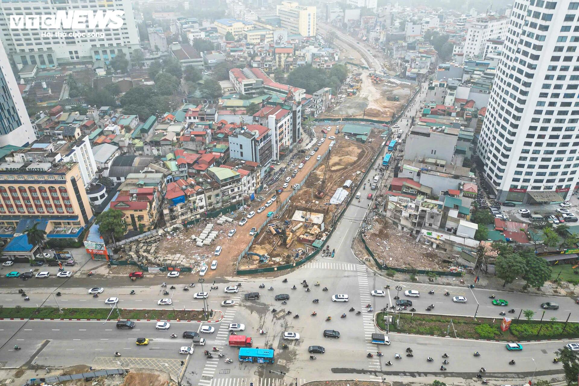 Diện mạo mới đường Vành đai 1 sau cao điểm thi công xuyên Tết - Ảnh 15