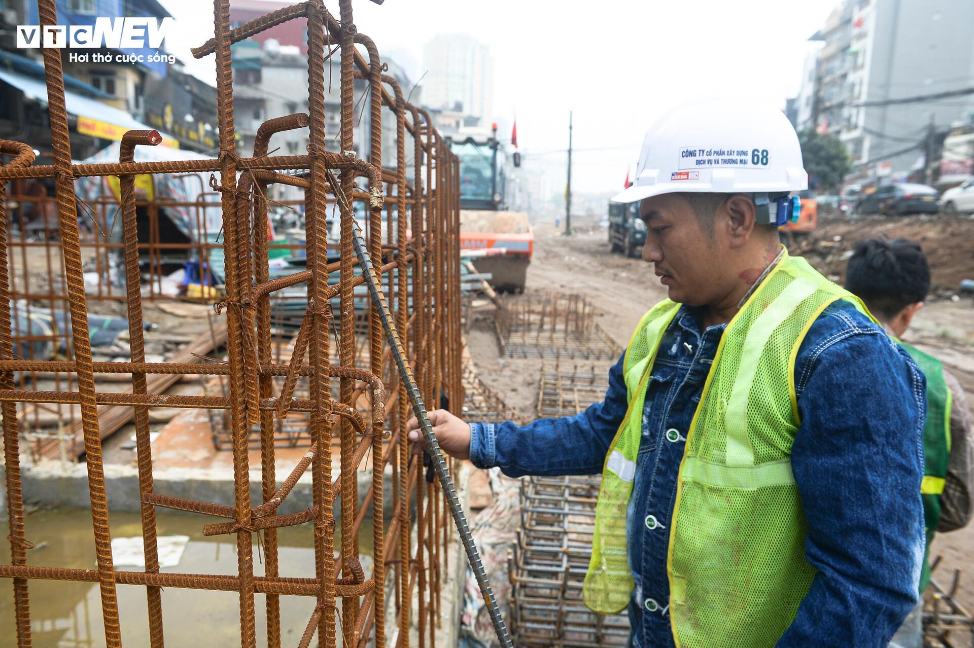 Diện mạo mới đường Vành đai 1 sau cao điểm thi công xuyên Tết - Ảnh 6