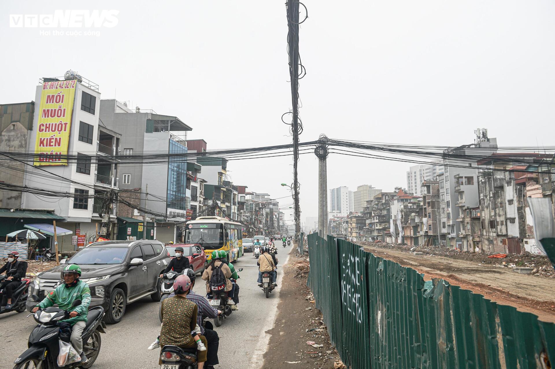 Diện mạo mới đường Vành đai 1 sau cao điểm thi công xuyên Tết - Ảnh 11