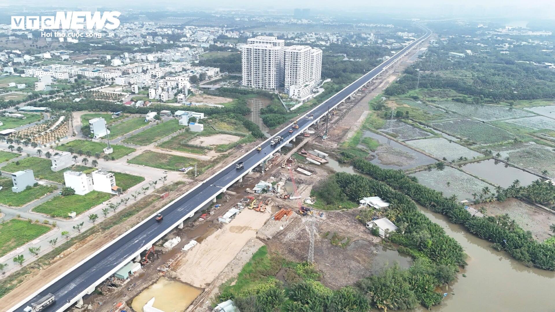 Thi công xuyên Tết dự án Vành đai 3 TP.HCM, nỗ lực thông xe trước 30/4 - Ảnh 2