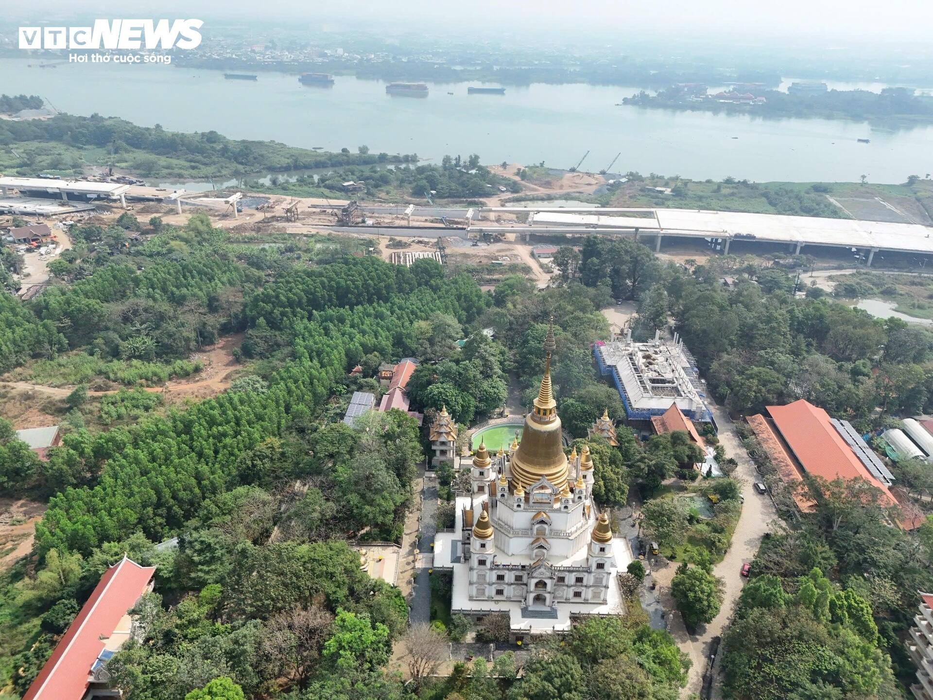 Thi công xuyên Tết dự án Vành đai 3 TP.HCM, nỗ lực thông xe trước 30/4 - Ảnh 10