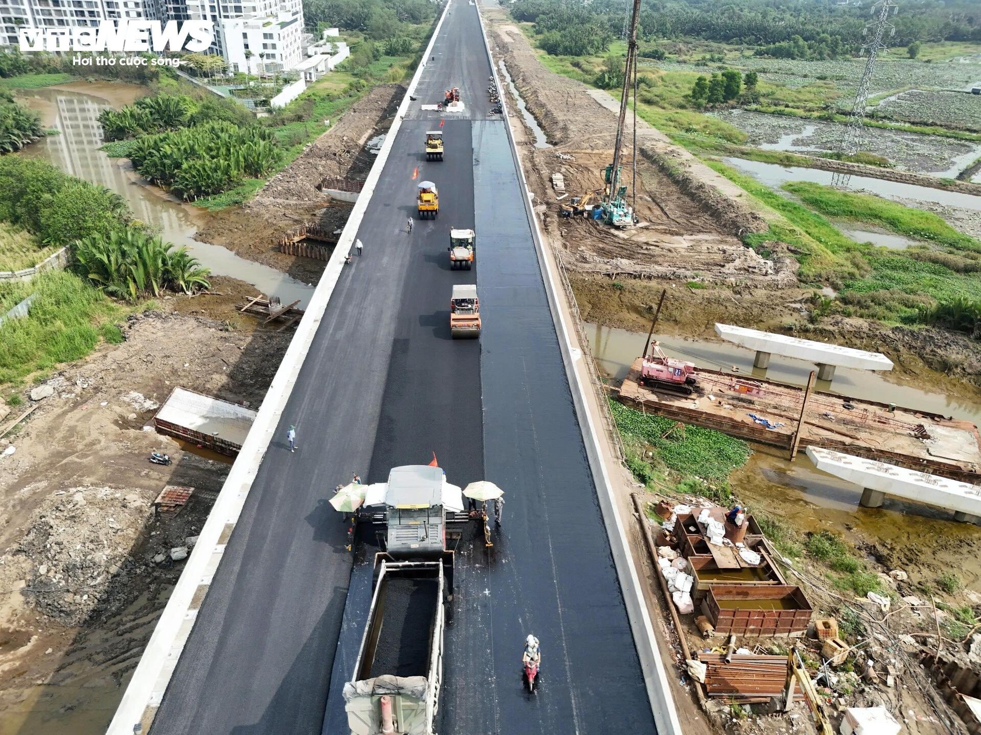 Thi công xuyên Tết dự án Vành đai 3 TP.HCM, nỗ lực thông xe trước 30/4 - Ảnh 5