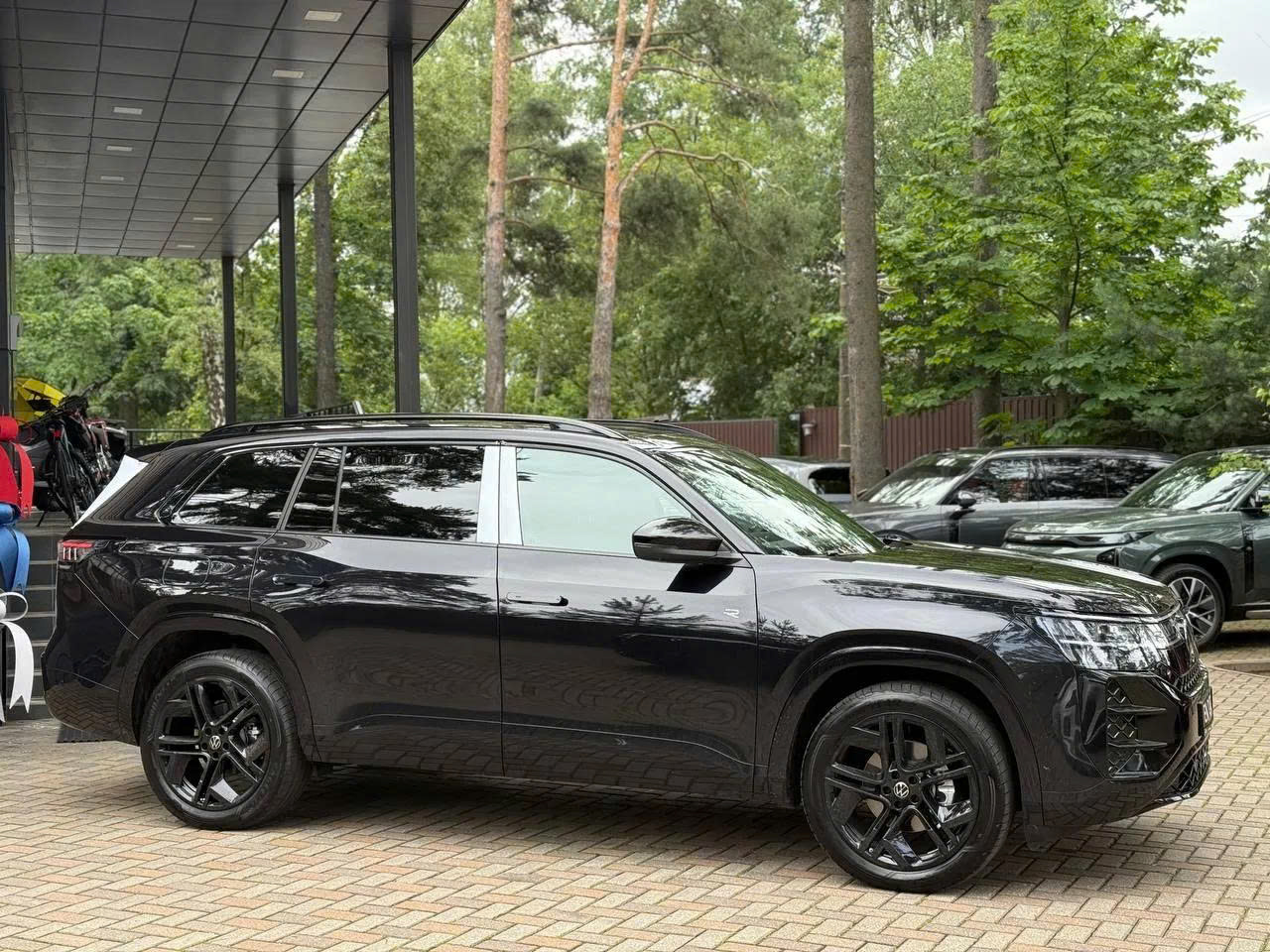 VW Teramont Pro nhận cọc tại đại lý: 2 phiên bản, giá dự kiến 2,4-2,6 tỷ đồng, ra mắt cuối tháng 3 - Ảnh 4