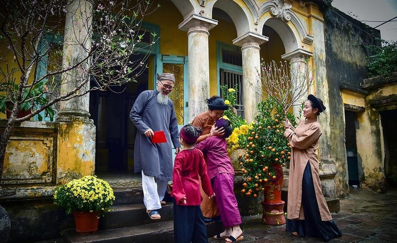 Chi tiết tuổi xông nhà cực đẹp năm Bính Ngọ 2026 - Ảnh 1