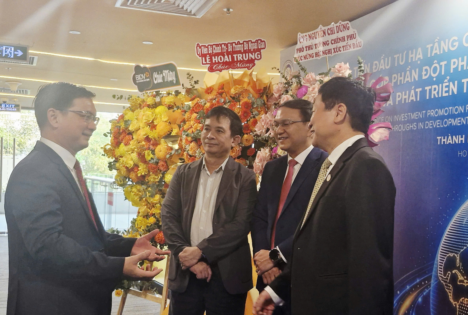 Loạt thỏa thuận tỷ đô kích hoạt Trung tâm tài chính quốc tế được ký tại TP.HCM - Ảnh 3