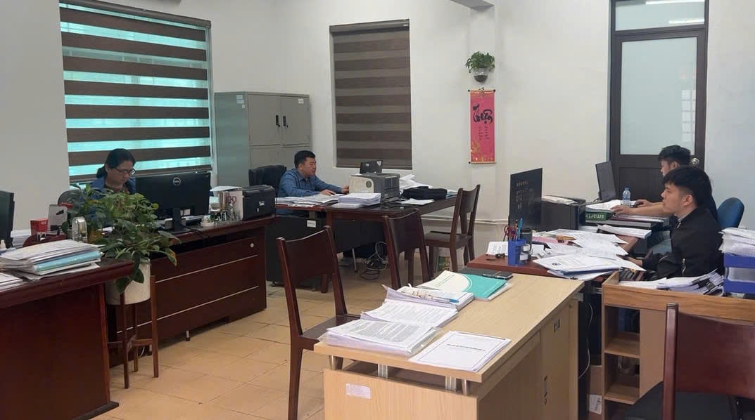 Yên Hòa: Làm việc xuyên Tết cho kịp tiến độ đường Vành đai 2.5 - Ảnh 2