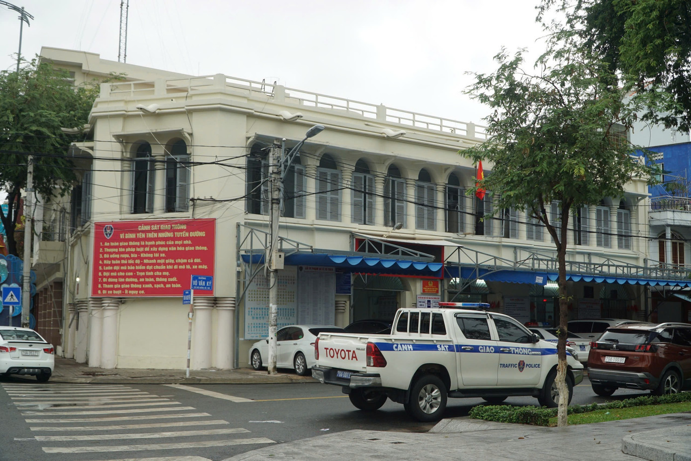 Chiêm ngưỡng các công trình dấu ấn kiến trúc Pháp ở Nha Trang - Ảnh 10