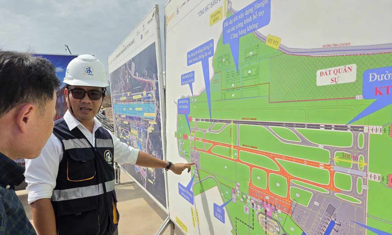 Nhà ga T2 sân bay Phú Quốc đã thi công đến phần mái - Ảnh 1