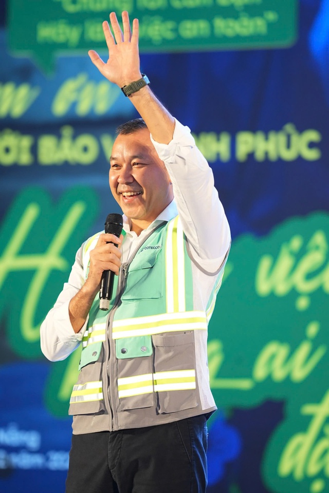 Chủ tịch Coteccons Bolat Duisenov viết tâm thư chúc Tết, tri ân đội ngũ bám công trường: Khi nhiều người sum vầy bên gia đình, các bạn vẫn ở lại công trường đó là sự cam kết thầm lặng nhưng vô cùng đáng quý - Ảnh 2