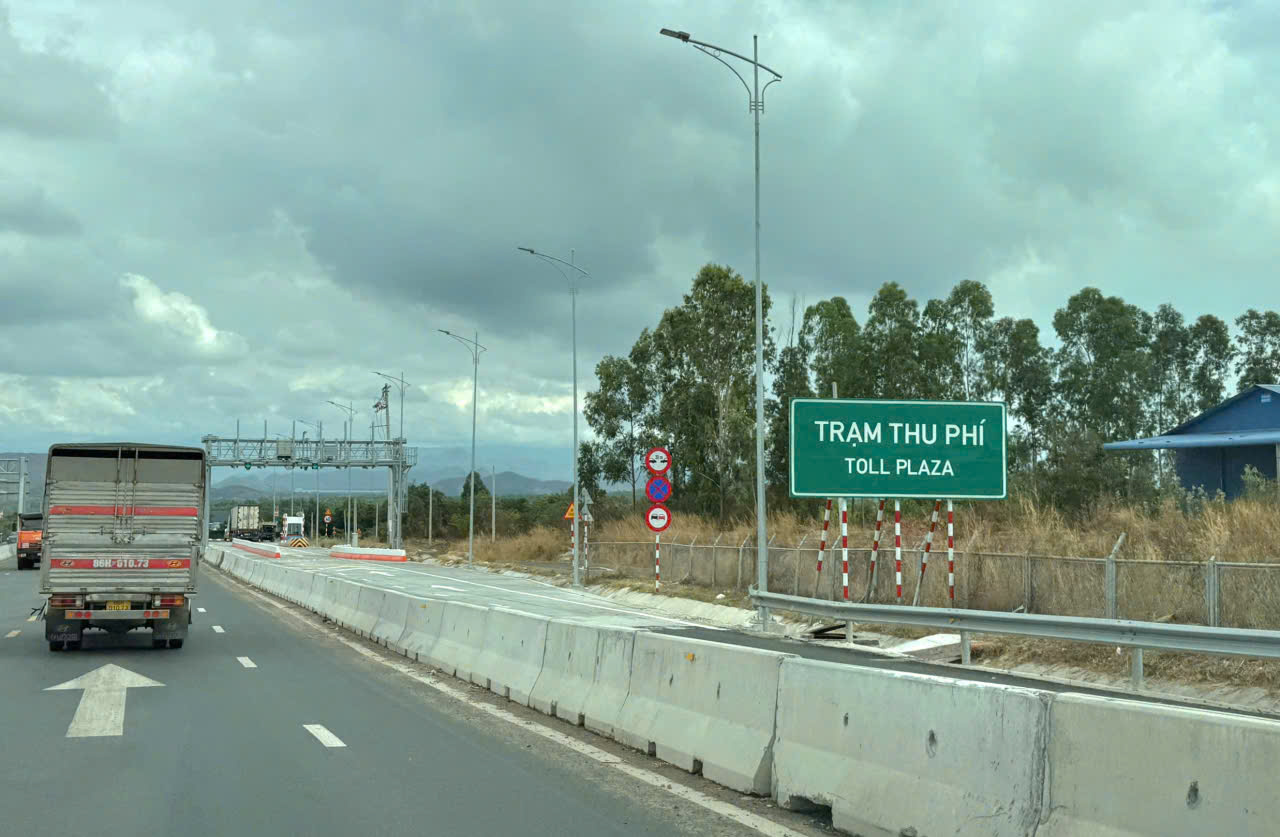 Thu phí điện tử toàn tuyến cao tốc nối TPHCM – Nam Trung Bộ - Ảnh 1