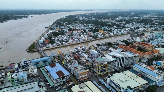Khởi công bờ kè nằm trong gói thầu 4.000 tỉ đồng ở Vĩnh Long - Ảnh 2