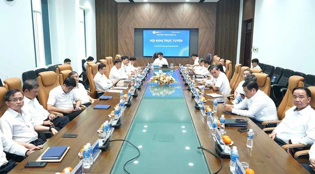 EVNSPC triển khai nhiệm vụ ngay sau kỳ nghỉ tết Nguyên đán 2026 - Ảnh 4