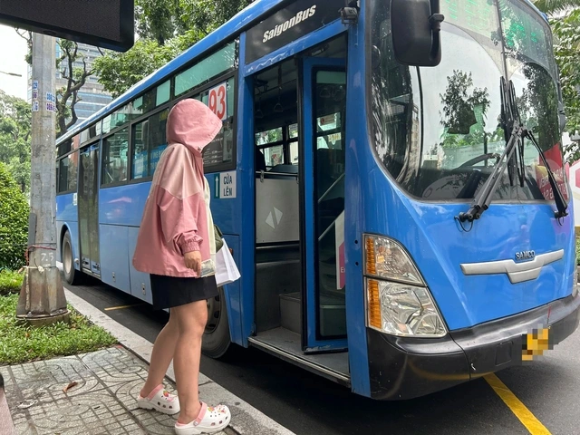 Chưa từng có: Người dân TP.HCM được đi xe buýt miễn phí thứ sáu hàng tuần - Ảnh 1