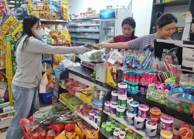 Ngành thuế lưu ý mọi hộ kinh doanh phải mở tài khoản đúng tên chủ hộ - Ảnh 2