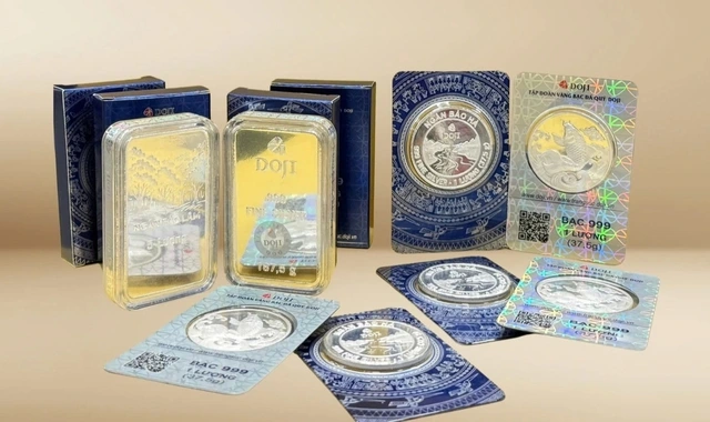 Giá bạc trên 89 triệu đồng/kg, hơn 20 điểm bán bạc lấy ngay - Ảnh 1