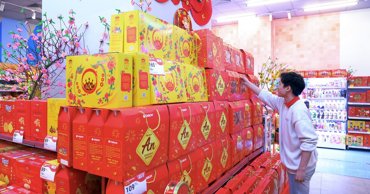 Khi mua sắm hiện đại trở thành thói quen mới của người Việt