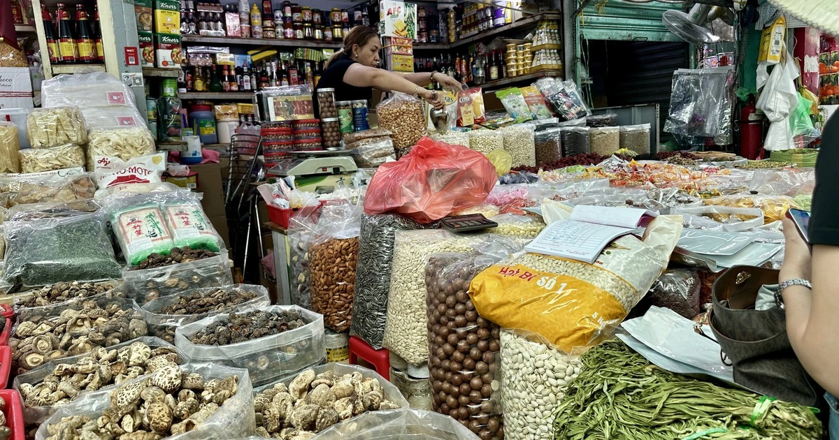 Từ 1.3, tài khoản ngân hàng phải trùng tên trên giấy phép của hộ kinh doanh