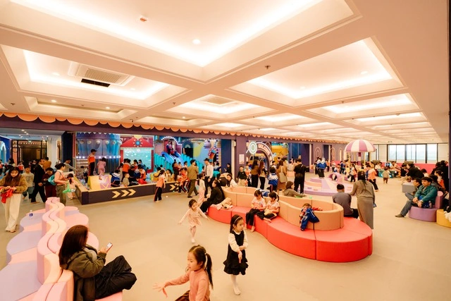 Ecopark tràn ngập sắc hoa các đại đô thị khắp 3 miền dịp Tết Bính Ngọ 2026 - Ảnh 7