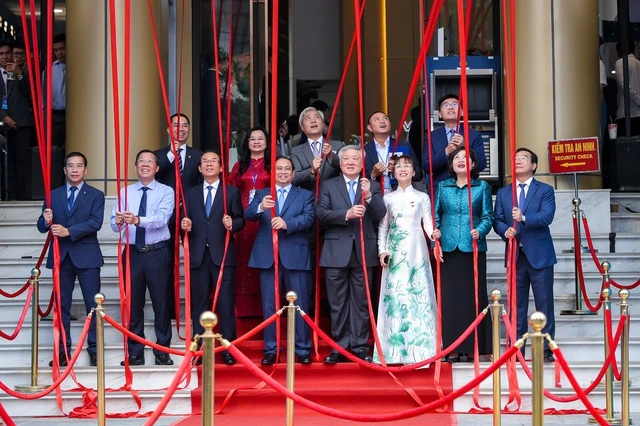 Chính thức ra mắt Trung tâm Tài chính Quốc tế tại TP.HCM - Ảnh 2