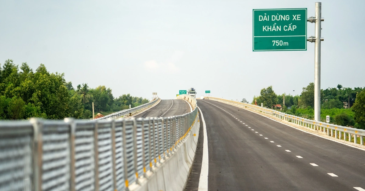 Cao tốc Quảng Ngãi - Hoài Nhơn vận hành vào lúc 11 giờ hôm nay 12.2