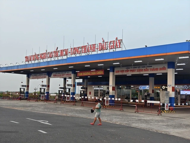 Đề nghị thương nhân xăng dầu hỗ trợ cao tốc TP.HCM-Long Thành-Dầu Giây - Ảnh 1