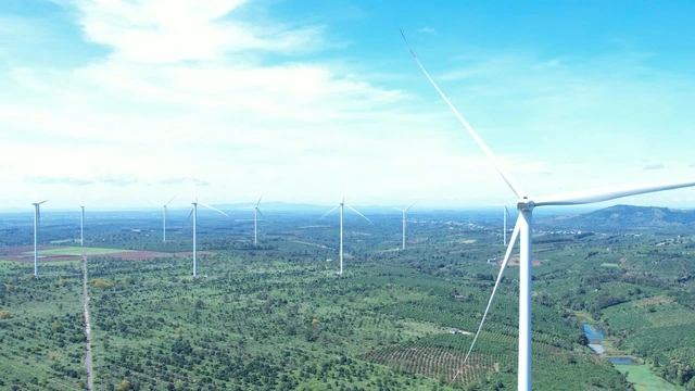 Gia Lai mời gọi đầu tư hàng loạt dự án điện năng lượng tái tạo - Ảnh 2