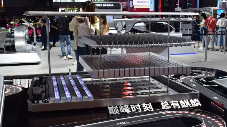 Người Hàn lại sắp 'thua trắng' ở một lĩnh vực quan trọng, Trung Quốc vươn lên kiểm soát 70% thị phần toàn cầu - Ảnh 2