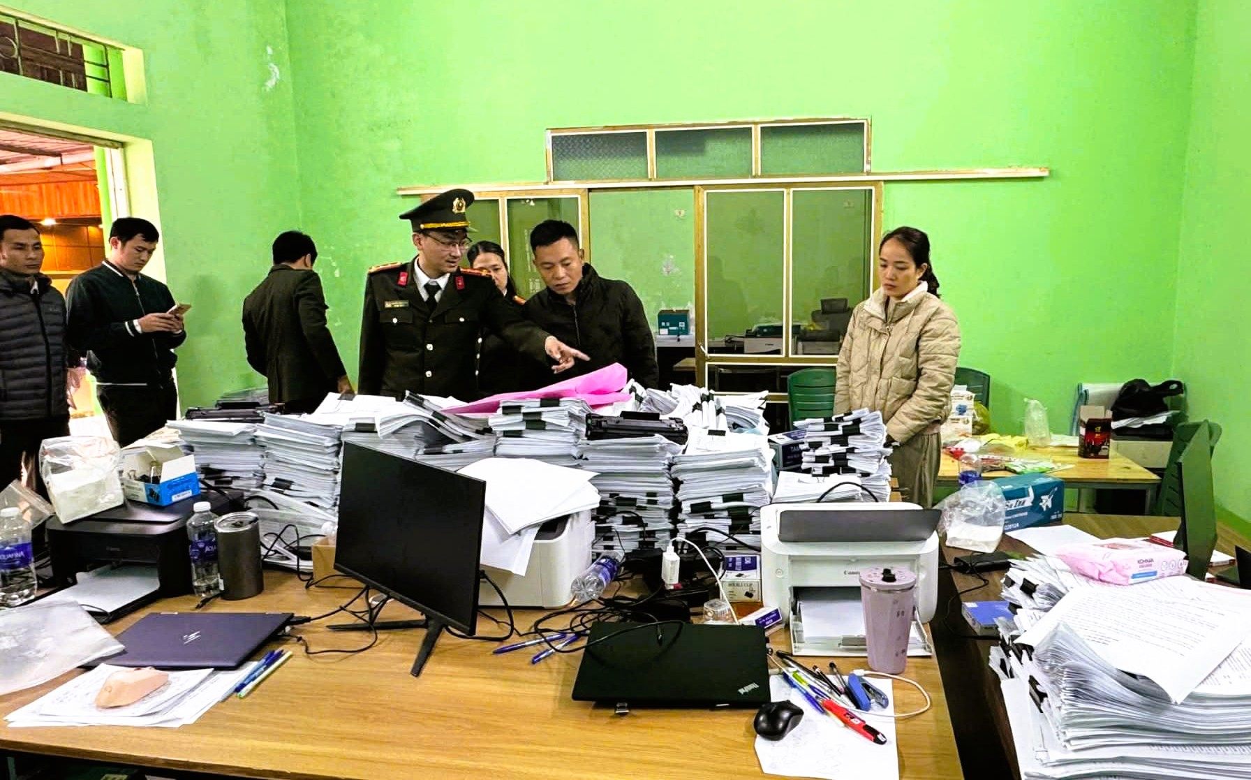 "Thần y" dỏm với "bài thuốc gia truyền 3 đời" Hoàng Minh Đường khiến hàng ngàn người sập bẫy - Ảnh 6