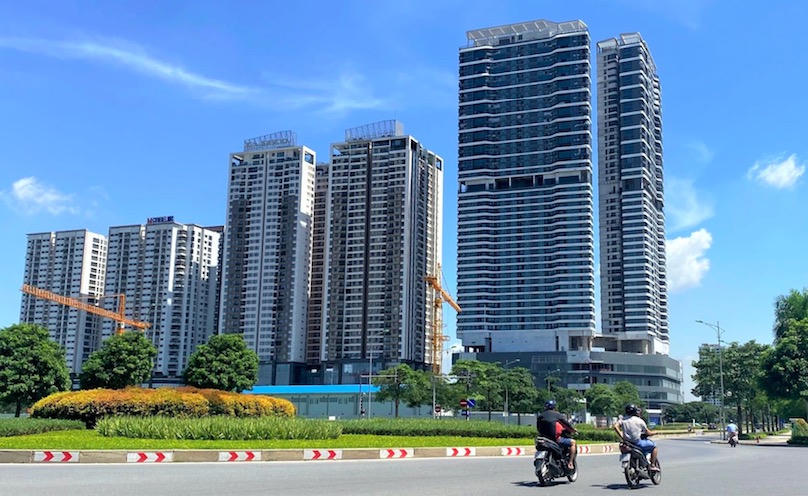 Giá quá cao, mất bao nhiêu năm người thu nhập trung bình mới có nhà? - Ảnh 1