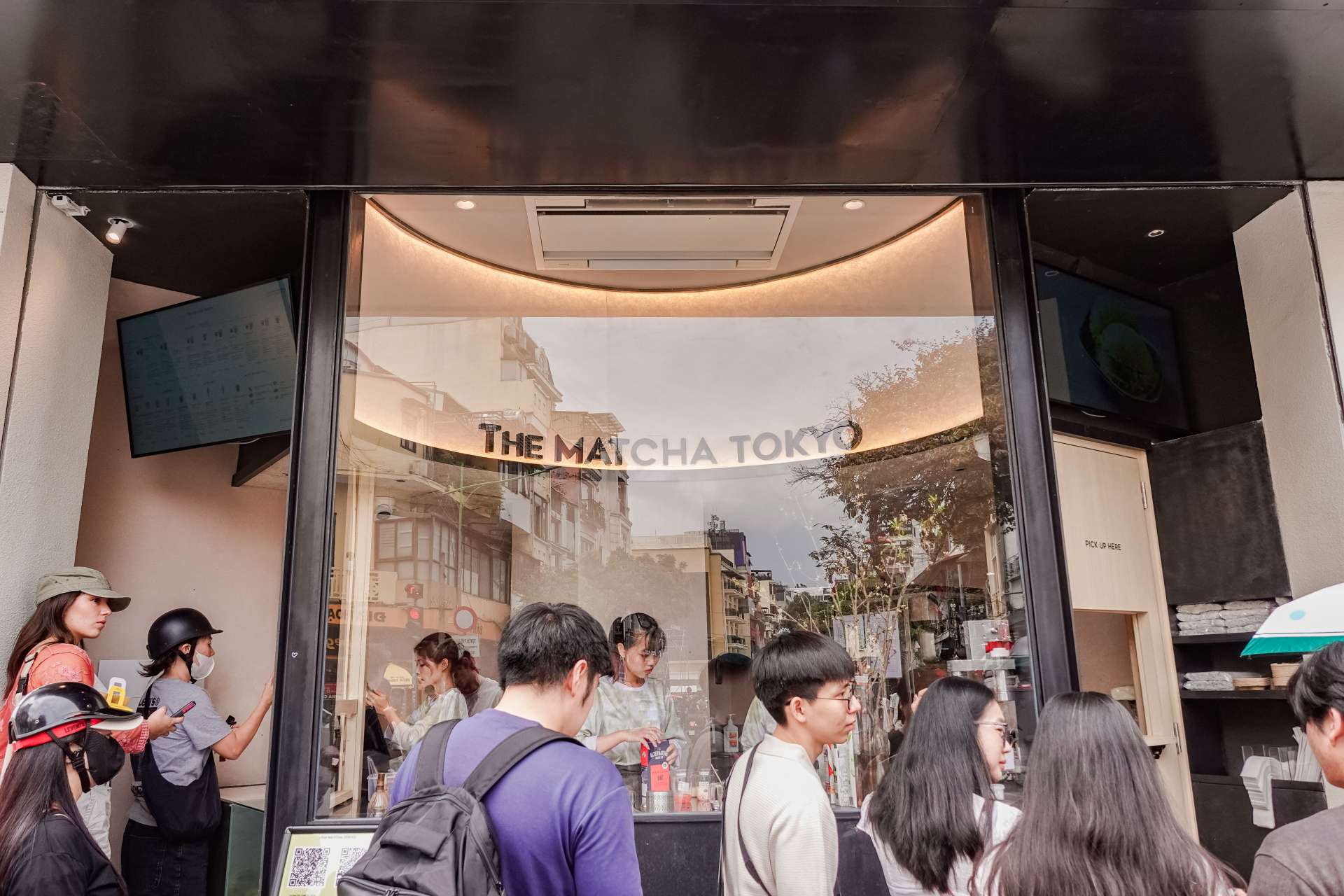 Hàng matcha đắt nhất nhì Việt Nam cân từng viên đá khi pha chế, tháng nào cũng có chuyên gia về kiểm tra - Ảnh 1