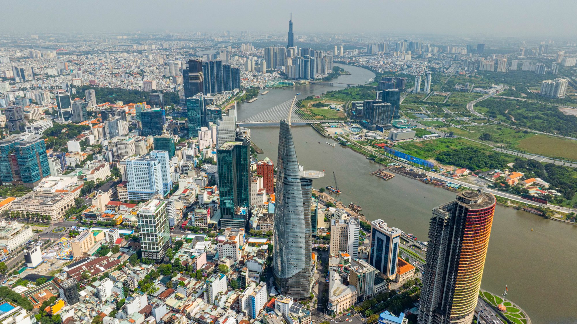 5 phút đi thăm 3 dự án nhà ở xã hội "hot" bậc nhất TP.HCM: Nơi có tiện ích như resort, nơi tỷ lệ chọi cao hơn thi đại học - Ảnh 1