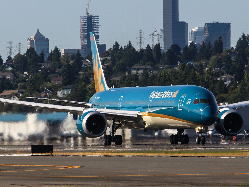 Vietnam Airlines xoay xở ra sao trước áp lực giá nhiên liệu? - Ảnh 1